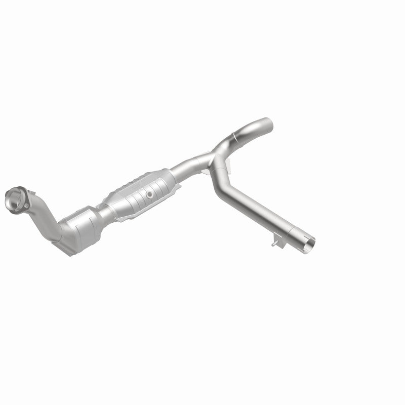 MagnaFlow Direct Fit Catalytic Converter 99-00 Ford Exped 4.6L