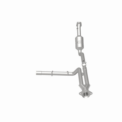 MagnaFlow Direct Fit Catalytic Converter 2011-2014 F-150 3.7L Underbody