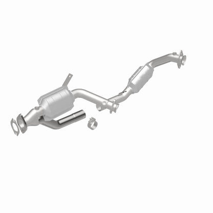 MagnaFlow Direct Fit Catalytic Converter 96-99 Ford Taurus3.0L 50S