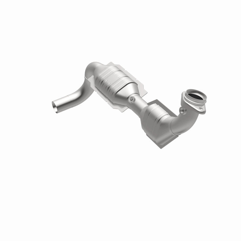 MagnaFlow Direct Fit Catalytic Converter 03-04 Ford Expedition 5.4L V8 Driver Side