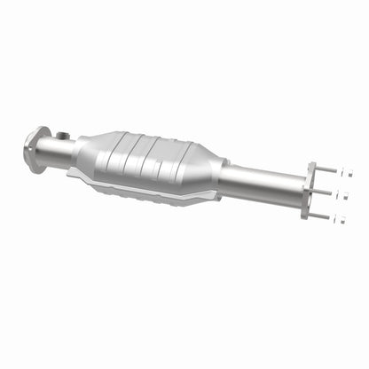 MagnaFlow Direct Fit Catalytic Converter 00-04 Jeep Wrangler Rear