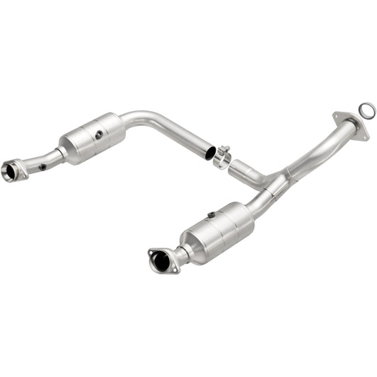 MagnaFlow DF Cat Conv 06-09 Ford Explorer/06-10 Mercury Mountaineer 4.6L Y-Pipe Assembly (49 State)