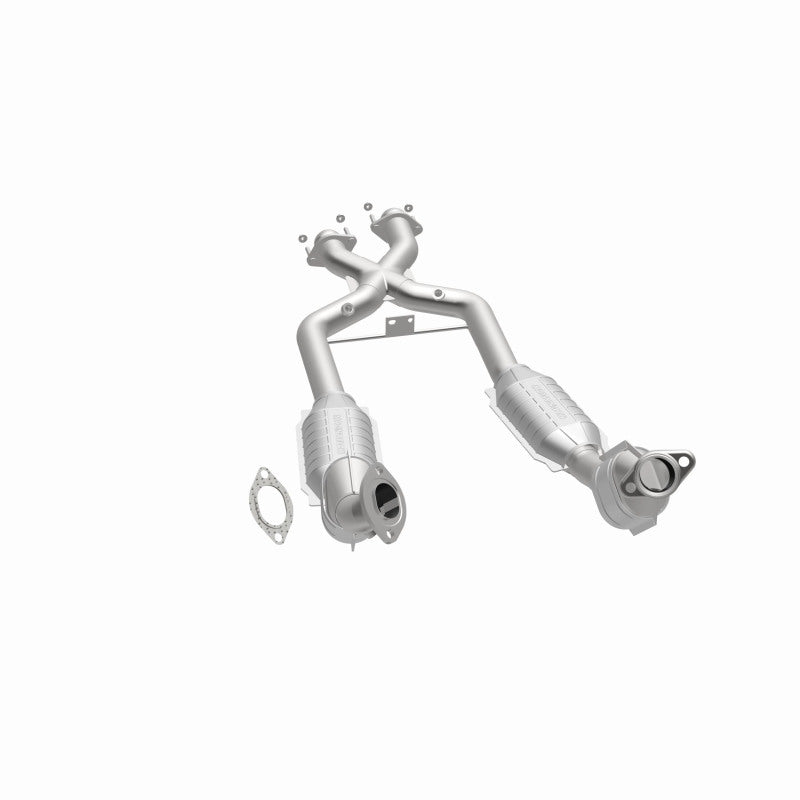 MagnaFlow Direct Fit Catalytic Converter 96-98 4.6L *California*
