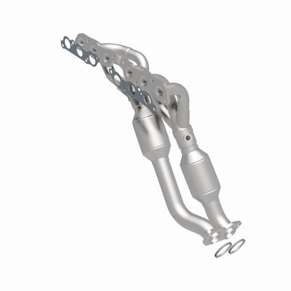 MagnaFlow Direct Fit Catalytic Converter 97-00 Lexus GS300 3.0L