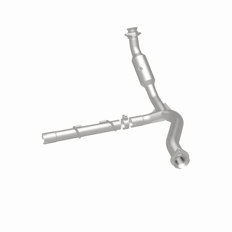 MagnaFlow Direct Fit Catalytic Converter 2007-2008 Ford Expedition/Navigator V8-5.4L