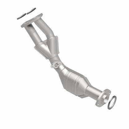 MagnaFlow Direct Fit Catalytic Converter 01-04 Toyota Tacoma Front 2.7L