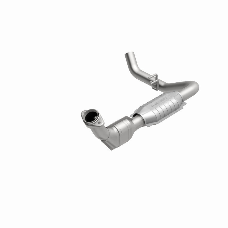 MagnaFlow Direct Fit Catalytic Converter 99-02 Expedition 5.4L 4wd
