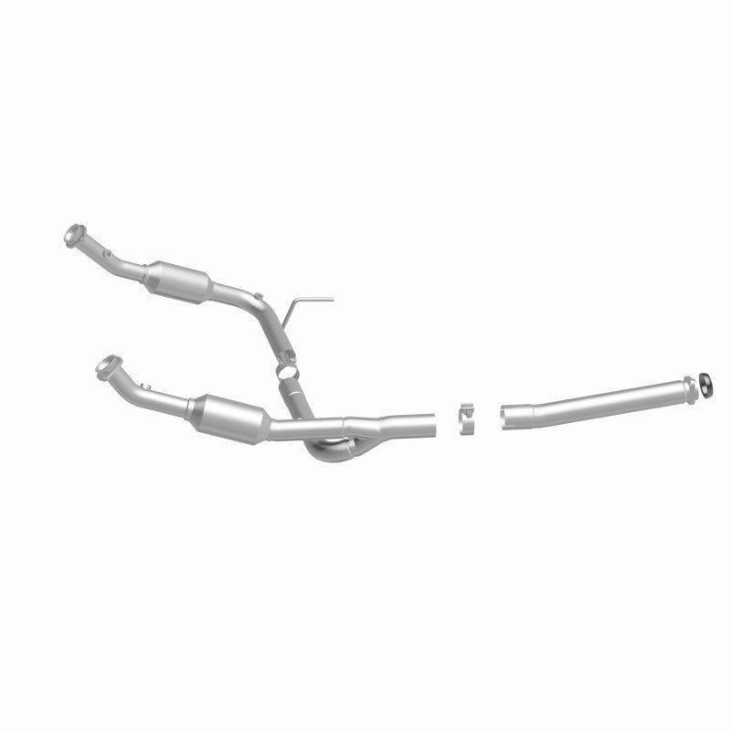 MagnaFlow Direct Fit Catalytic Converter OEM 2004-2005 Ford Explorer/Mercury Mountaineer Underbody