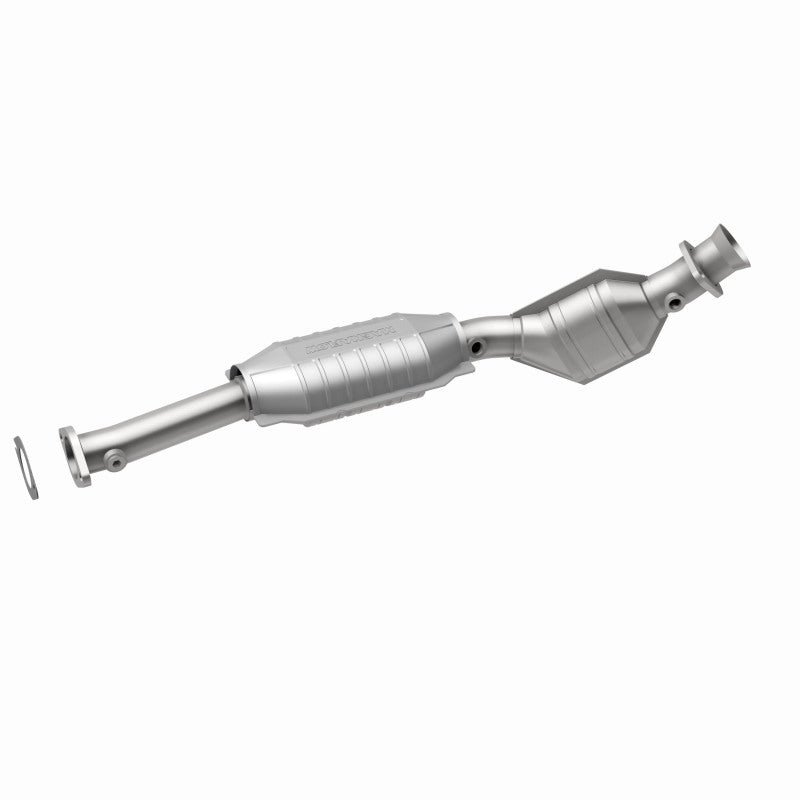 MagnaFlow Direct Fit Catalytic Converter 96-00 Crown Vic 4.6L 50 S