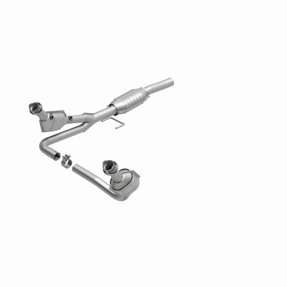 MagnaFlow Direct Fit Catalytic Converter 00-03 Dodge Dakota 3.9L