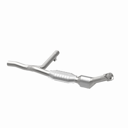 MagnaFlow Direct Fit Catalytic Converter 01-03 Ford F150 5.4L Passenger Side