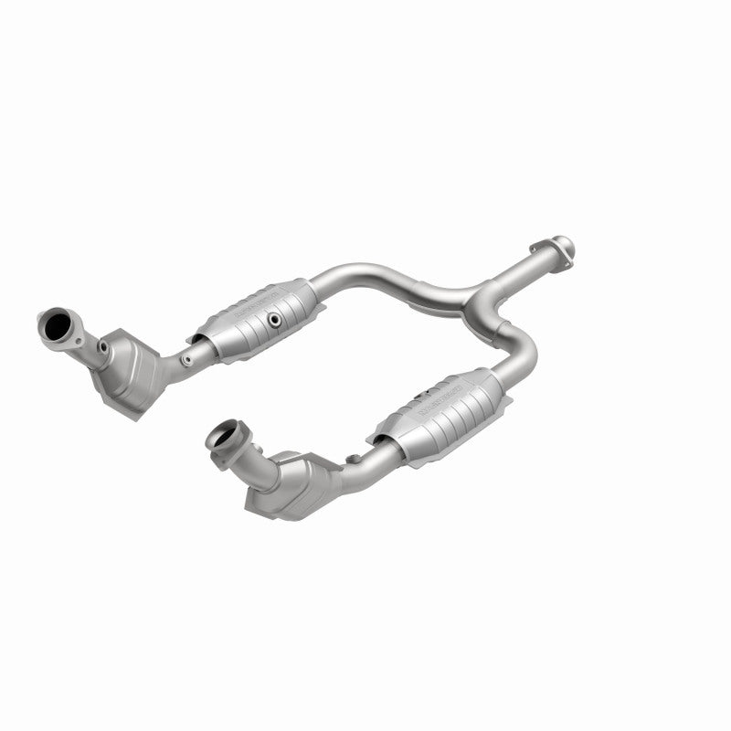 MagnaFlow Direct Fit Catalytic Converter 99/01-03 Ford Mustang 3.8L