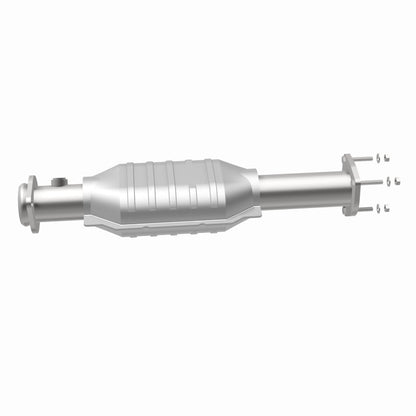 MagnaFlow Direct Fit Catalytic Converter 00-04 Jeep Wrangler Rear