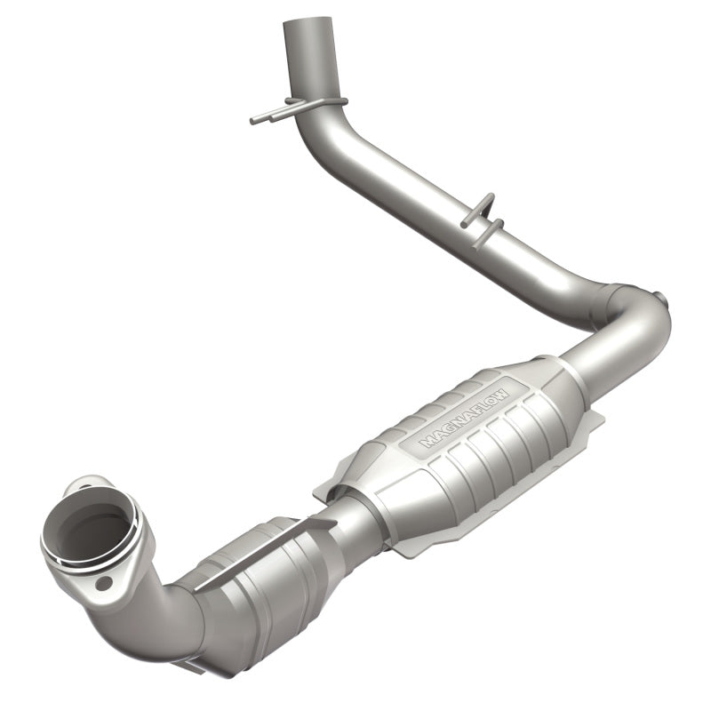 MagnaFlow Direct Fit Catalytic Converter 98 Ford Expedition 5.4L