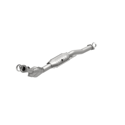 MagnaFlow Direct Fit Catalytic Converter 01-06 Ford Ranger 2.3L