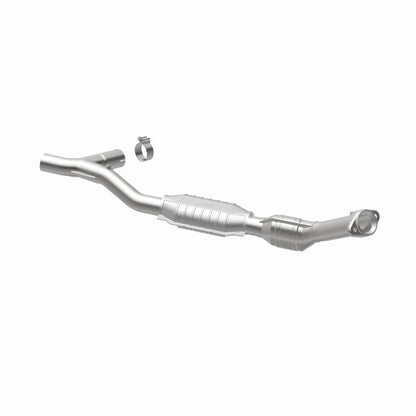 MagnaFlow Direct Fit Catalytic Converter 97-98 Ford Trucks 5.4L