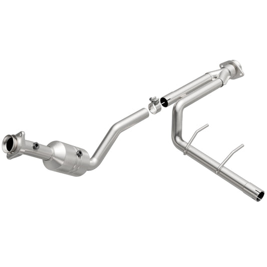 MagnaFlow Direct Fit Catalytic Converter 2011-2014 F-150 3.7L Underbody