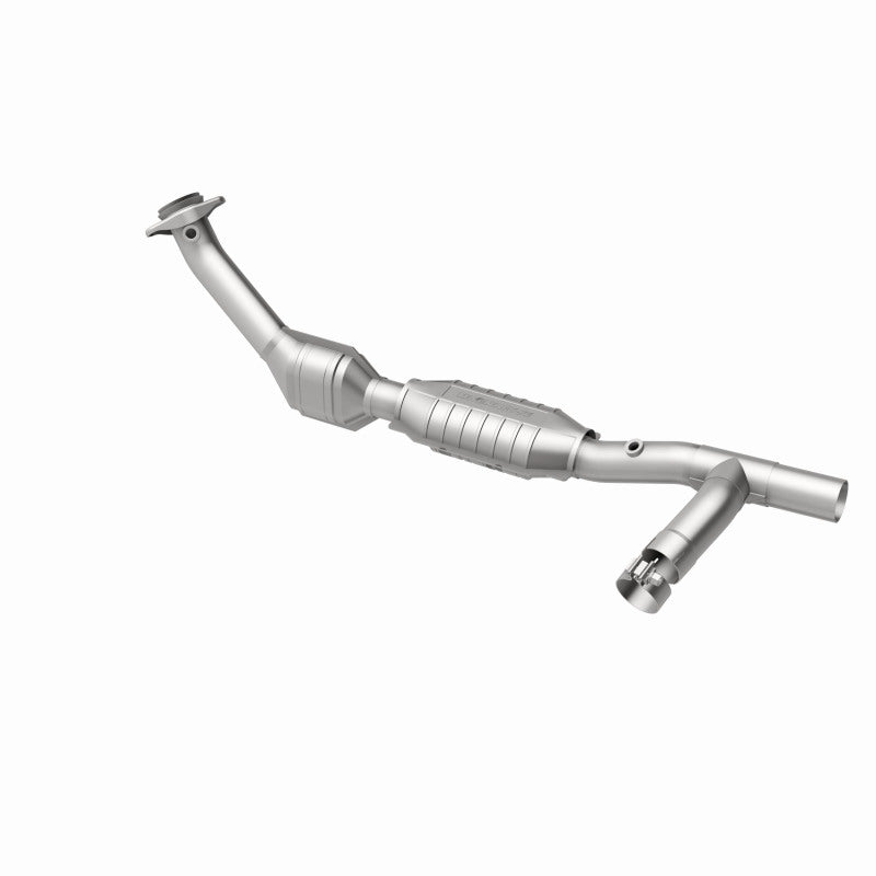 MagnaFlow Direct Fit Catalytic Converter 99-00 Ford Trucks 5.4L