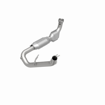 MagnaFlow Direct Fit Catalytic Converter 98 Ford Expedition 5.4L