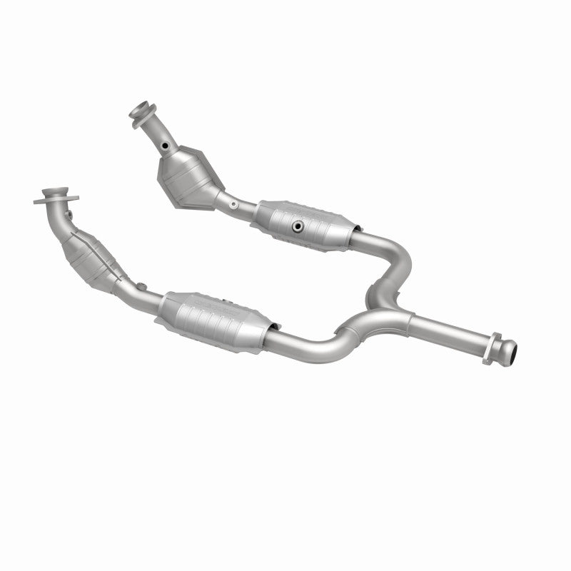 MagnaFlow Direct Fit Catalytic Converter 99/01-03 Ford Mustang 3.8L