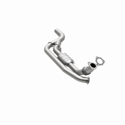 MagnaFlow Direct Fit Catalytic Converter 96-97 Camaro 5.7L P/S