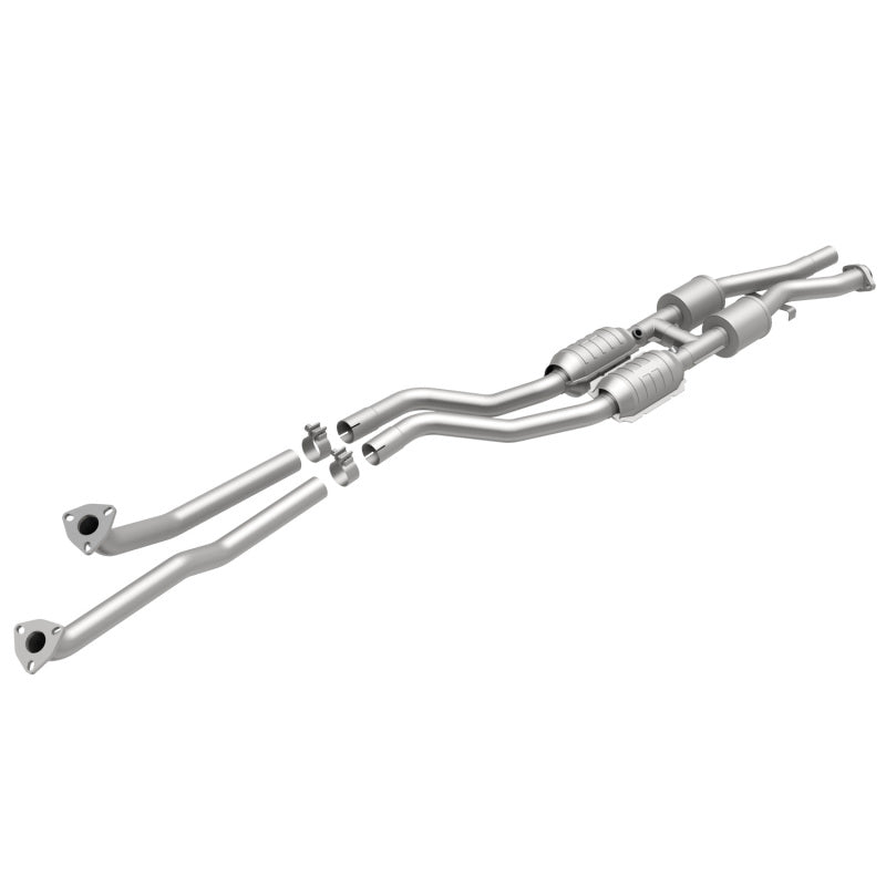 MagnaFlow Direct Fit Catalytic Converter 96-98 BMW 328 2.8L