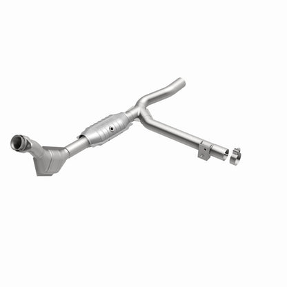 MagnaFlow Direct Fit Catalytic Converter 99-00 F-150 4.2L V6 2WD P/
