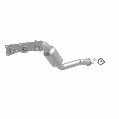 MagnaFlow Conv DF 2008-2010 BMW 528i/528i xDrive 3.0L Underbody