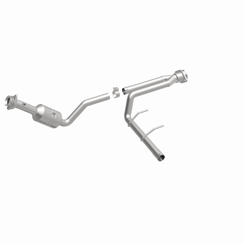MagnaFlow Direct Fit Catalytic Converter 2011-2014 F-150 3.7L Underbody