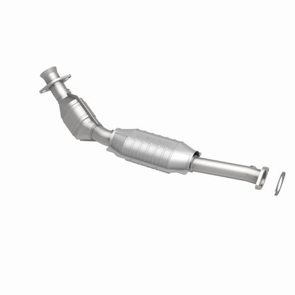 MagnaFlow Direct Fit Catalytic Converter 96-00 Crown Vic 4.6L 50 S