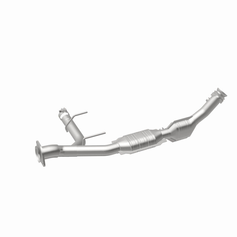 MagnaFlow Direct Fit Catalytic Converter 03-04 Ford Expedition 5.4L V8 Passenger Side
