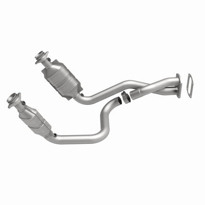 MagnaFlow Direct Fit Catalytic Converter 05-07 Ford F250/F350 5.4L