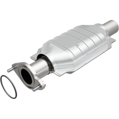 MagnaFlow Direct Fit Catalytic Converter 10-12 Fusion 3.0L