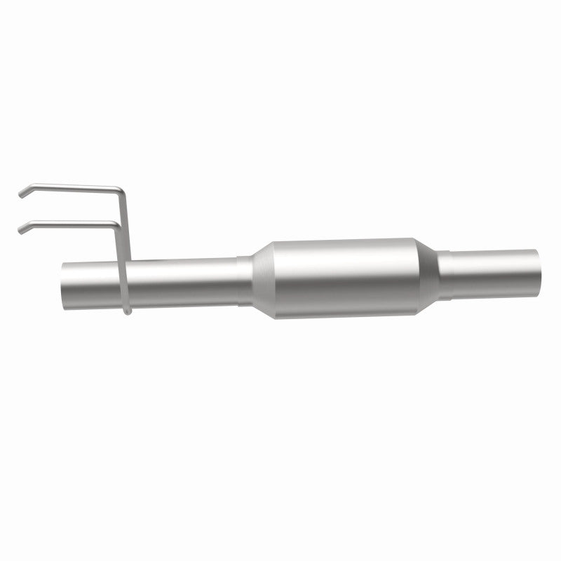 MagnaFlow Direct Fit Catalytic Converter 94-95 Dodge B150/B1500 3.9L/5.2L
