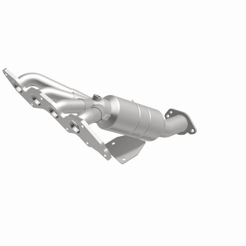 MagnaFlow Direct Fit Catalytic Converter 10-12 Ford Fusion 2.5L