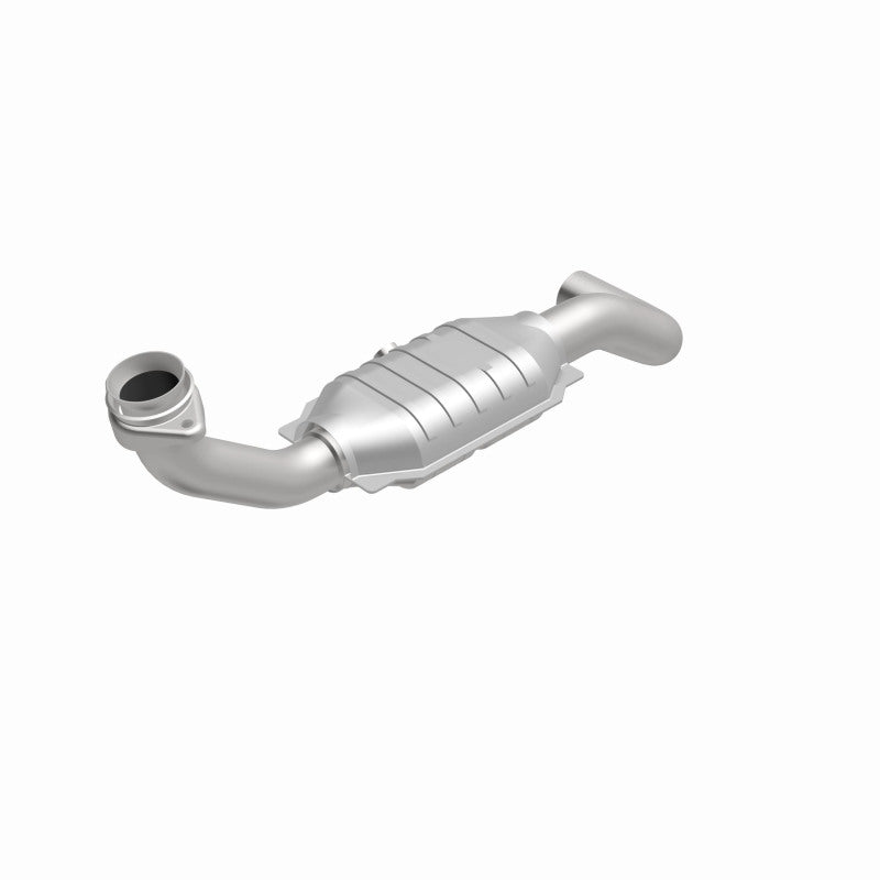 MagnaFlow Direct Fit Catalytic Converter 03-05 Ford Expedition/05-06 Lincoln Navigator 5.4L D/S
