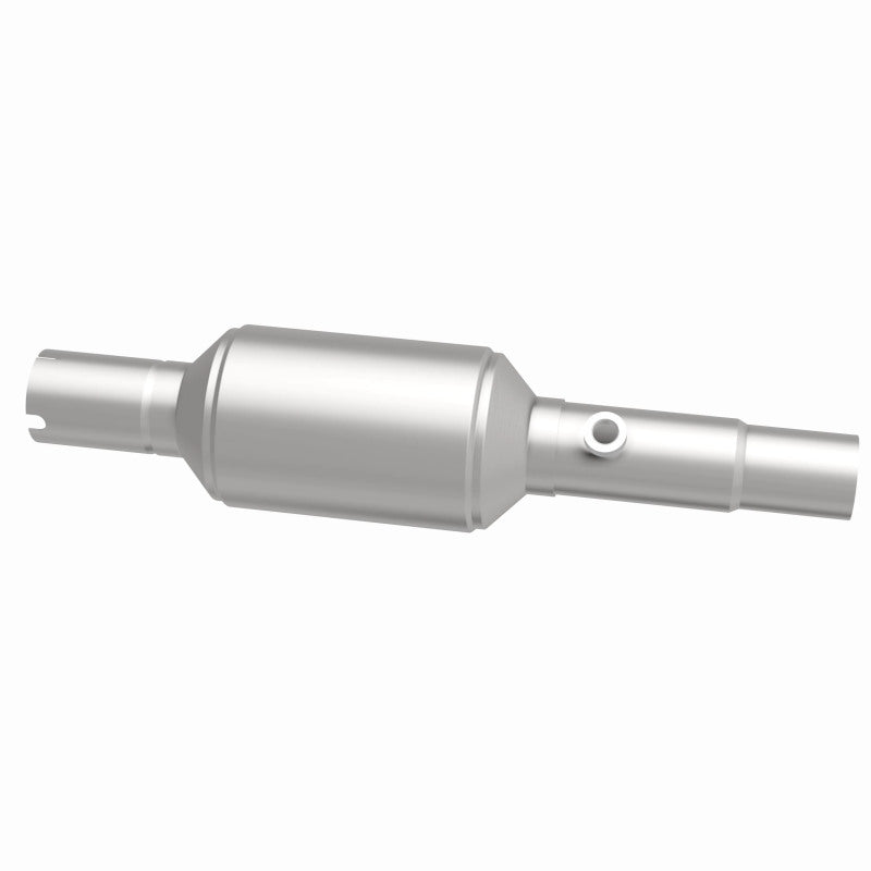MagnaFlow Direct Fit Catalytic Converter 96-98 Jeep Grand Cherokee Underbody
