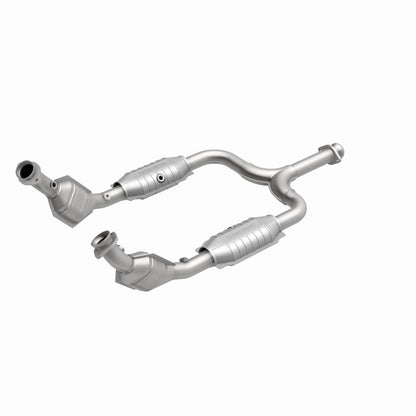 MagnaFlow Direct Fit Catalytic Converter 99/01-03 Ford Mustang 3.8L