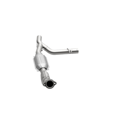 MagnaFlow Direct Fit Catalytic Converter 99-00 Ford Trucks 5.4L