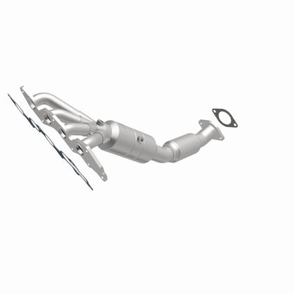 MagnaFlow Direct Fit Catalytic Converter 08-09 Ford Focus 2.0L