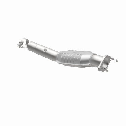 MagnaFlow Direct Fit Catalytic Converter GM 01-02 2500 Passenger Side 6L