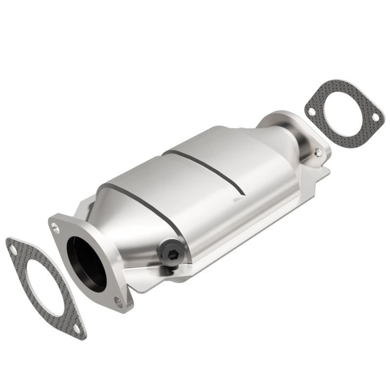 MagnaFlow Direct Fit Catalytic Converter 97-99 Nissan Maxima Rear