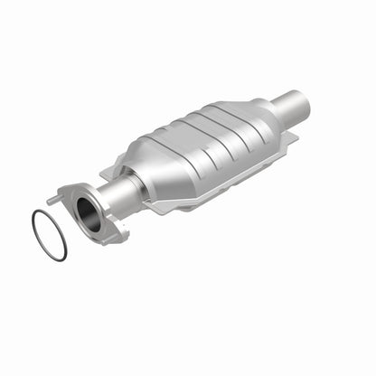 MagnaFlow Direct Fit Catalytic Converter 10-12 Fusion 3.0L