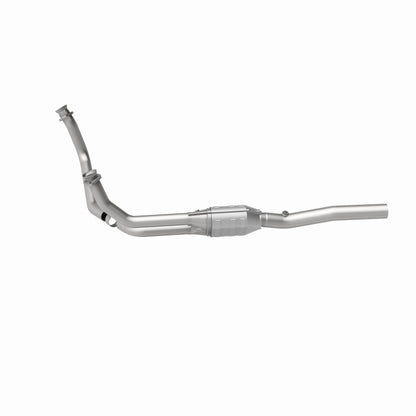 MagnaFlow Direct Fit Catalytic Converter 96-97 Dodge B1500/B2500/B3500 V8 Underbody