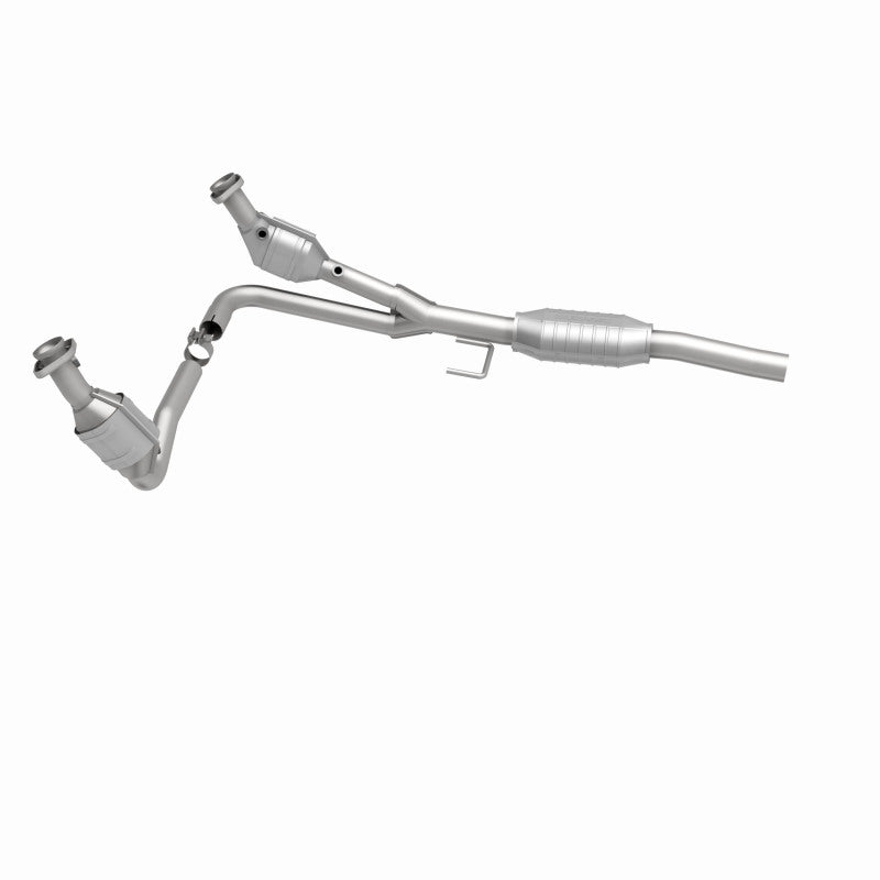 MagnaFlow Direct Fit Catalytic Converter 00-03 Dodge Dakota 3.9L