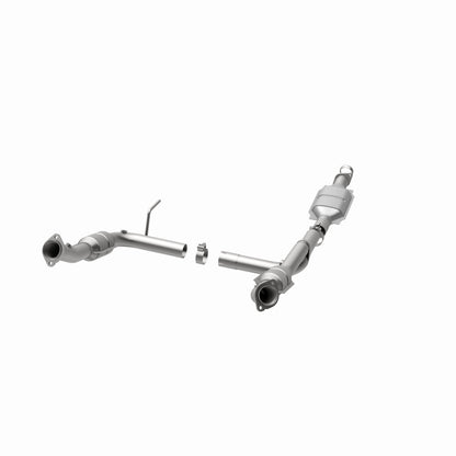 MagnaFlow Direct Fit Catalytic Converter Explorer 02-04 4.6L