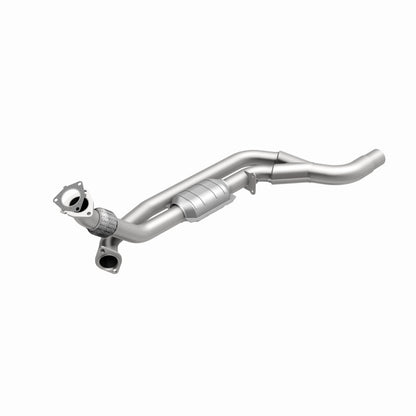 MagnaFlow Direct Fit Catalytic Converter 96-97 Camaro 5.7L P/S