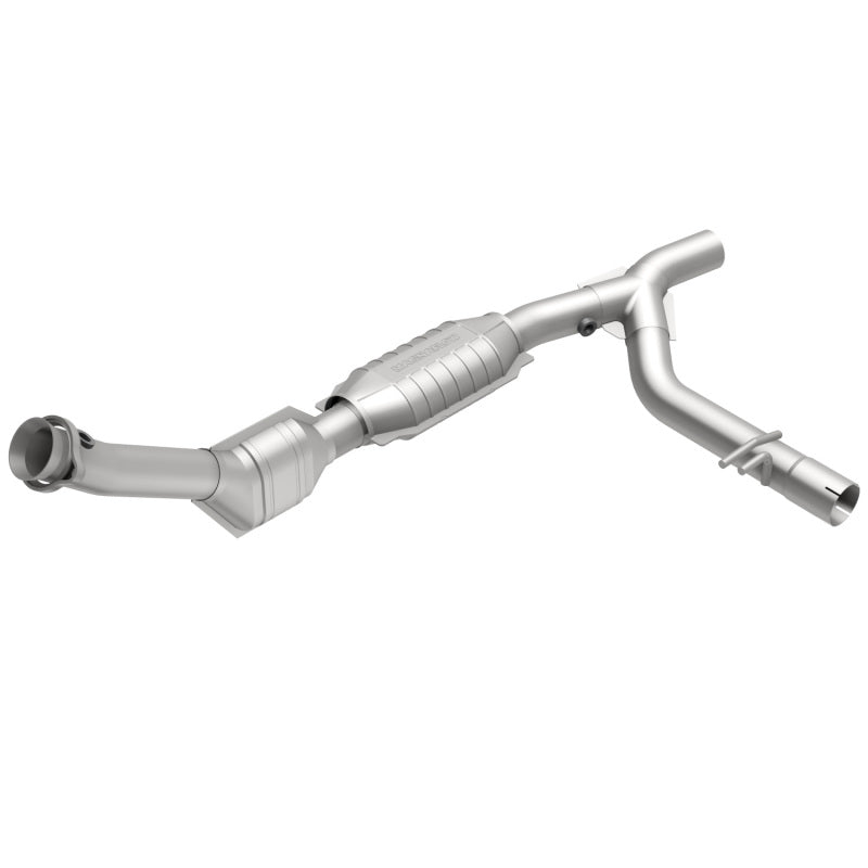 MagnaFlow Direct Fit Catalytic Converter 99-00 Ford Trucks 5.4L