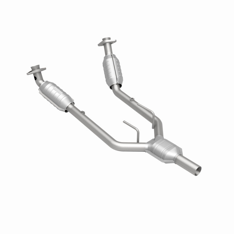 MagnaFlow Direct Fit Catalytic Converter 96-97 Mercury Cougar 3.8L