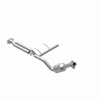 MagnaFlow Direct Fit Catalytic Converter 2011-2014 F-150 3.7L Underbody